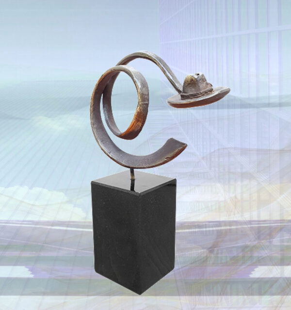 Skulptur Chapeau Ausführung 2 - Tolles Geschenk zum Firmen Jubiläum, für Mitarbeiter, Kunden, Geschäftspartner, zur Firmeneinweihung, zur Hauseinweihung & Dekoration. Mit persönlicher Gravur
