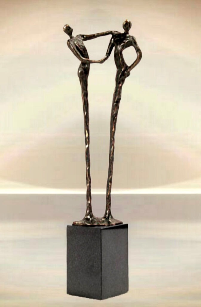Bronze Skulptur Der Händedruck mittelgroße Ausführung - Hochwertiges und exklusives Geschenk für Firmen, Business Partner, zum Firmen Jubiläum, zur Geschäftsgründung oder Geschäftsübergabe. Personalisierbare Gravur