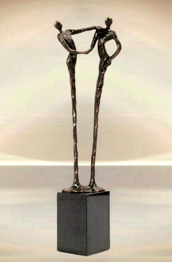 Bronze Skulptur Der Händedruck mittelgroße Ausführung - Hochwertiges und exklusives Geschenk für Firmen, Business Partner, zum Firmen Jubiläum, zur Geschäftsgründung oder Geschäftsübergabe. Personalisierbare Gravur
