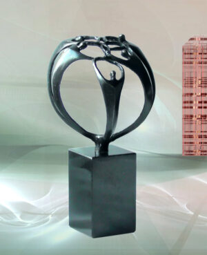 Bronze Skulptur Der Zusammenhalt Hochwertige Bronzeskulptur zum Firmenjubiläum, für Geschäftspartner, Kunden, zur Firmeneröffnung, Geschäftsübernahme oder zum Geburtstag.