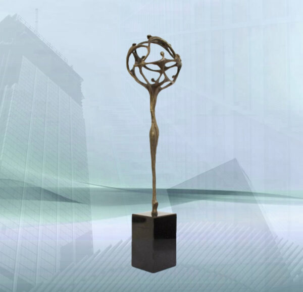 Skulptur Dynamische Inspiration - Schönes und exklusives Geschenk zur Geschäftseröffnung, Firmengründung, für Firmenkunden, als Hochzeitsgeschenk, zur Hauseinweihung oder runder Geburtstag.
