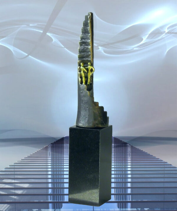Skulptur Erfolg - Hochwertiges und exklusives Geschenk für Firmen, Geschäftspartner, Kunden, Geschäftsführer oder zum Geburtstag Chef/Chefin sowie Firmen Jubiläum. Gravur möglich