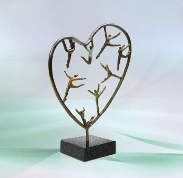 Skulptur Herzenskinder - Tolles Design-Objekt zur Dekoration für das Wohnzimmer oder Arbeitszimmer. Auch als Geschenk zum Dank oder zur Anerkennung und Wertschätzung. Auch mit Gravur