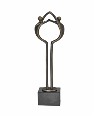 Skulptur von Mensch zu Mensch - Beliebtes und exklusives Geschenk zum Jubiläum, Firmen Jubiläum, für Geschäftspartner, Kunden, zum Geburtstag oder zum Jahrestag/Hochzeitstag. Mit Gravur möglich