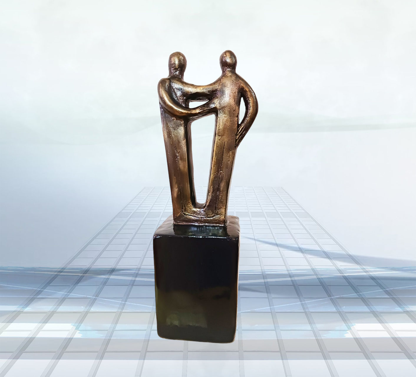 Skulptur Wertvolle Jahre der Zusammenarbeit - Kreatives, handgefertigtes Geschenk zum Firmenjubiläum, Geschäftseröffnung mit einzigartigen Akzenten. Unikat aus Deutschland. Gravur von Text und Logo möglich.