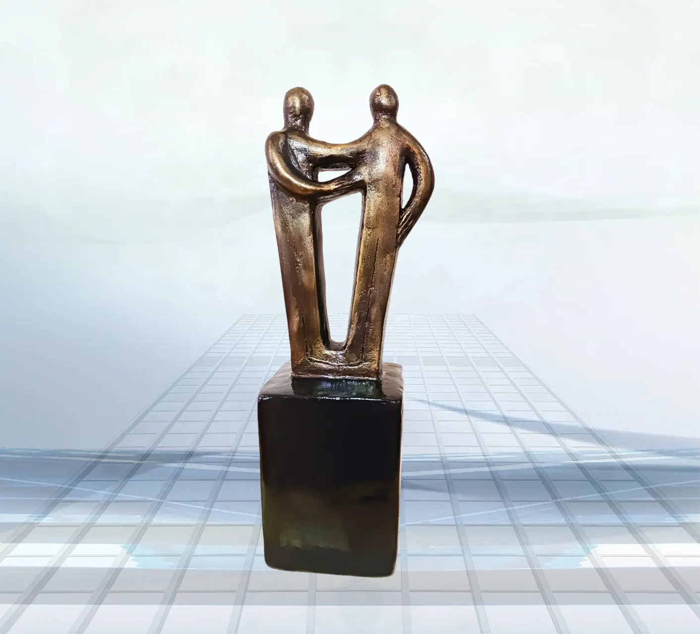 Skulptur Wertvolle Jahre der Zusammenarbeit - Kreatives, handgefertigtes Geschenk zum Firmenjubiläum, Geschäftseröffnung mit einzigartigen Akzenten. Unikat aus Deutschland. Gravur von Text und Logo möglich.